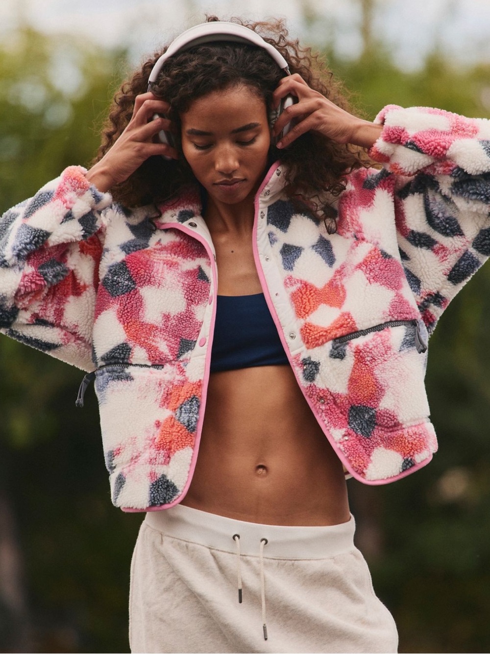 NWT Free People Women’s FP Movement Hit The Slopes Printed Fleece Jacket. - Picture 2 of 7